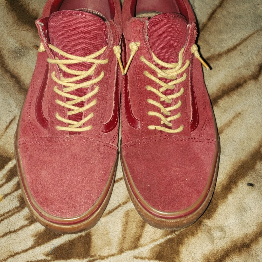 Vans Ol Skool Lo suede maroon gum sole
